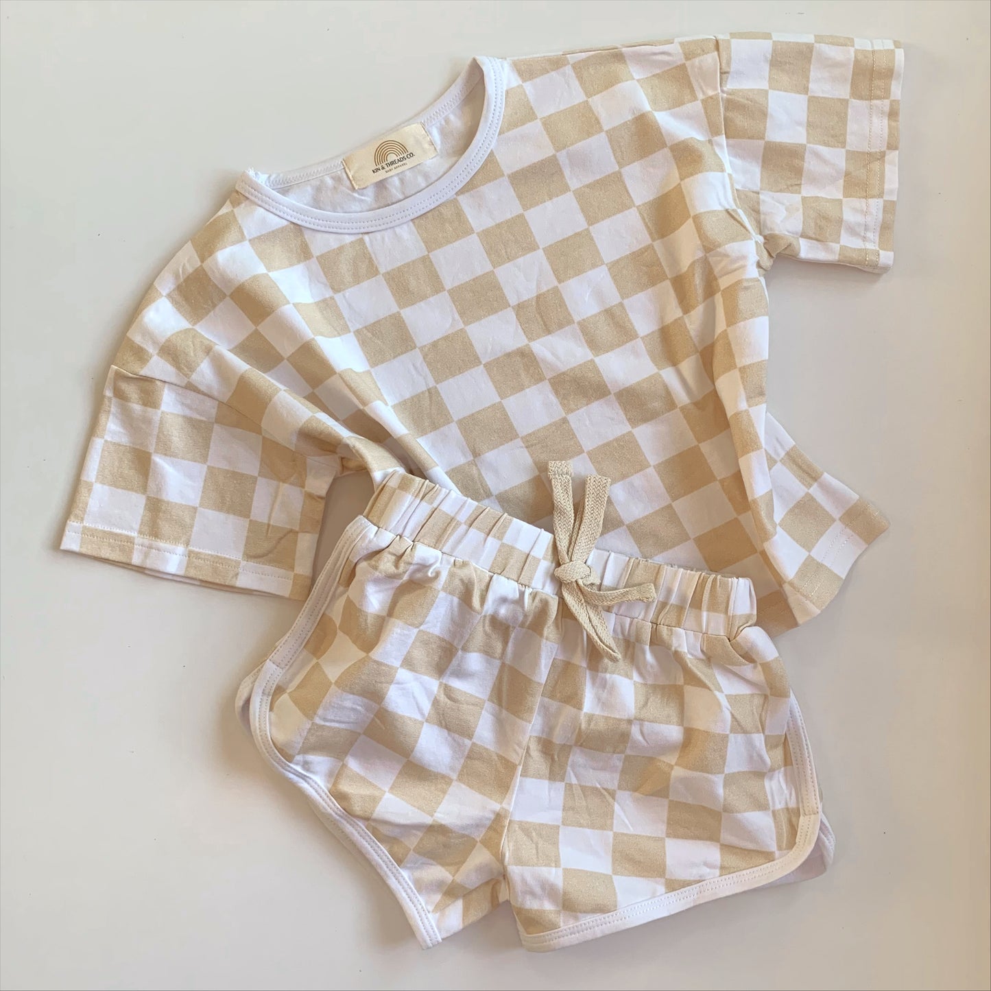 Checkered Set